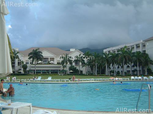 Ritz-Carlton Golf & Spa Resort 98